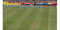 巴黎流畅反击,克瓦拉茨赫利亚小角度射门打在边网